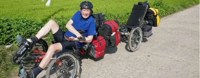 David en Bernie op reis in Azie